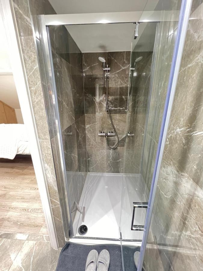 Stayeasy En-Suite London Exterior foto