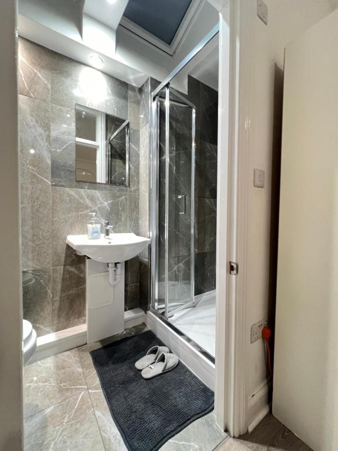 Stayeasy En-Suite London Exterior foto