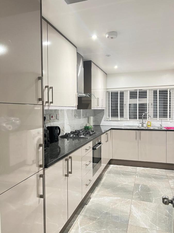 Stayeasy En-Suite London Exterior foto